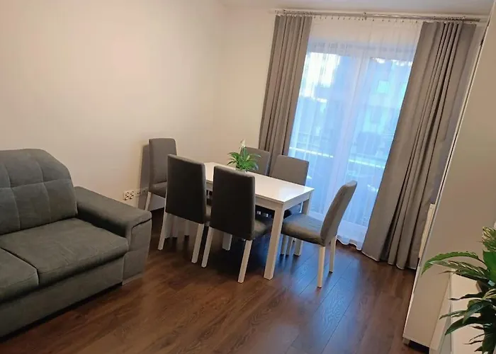 Apartament U Oli I Laury